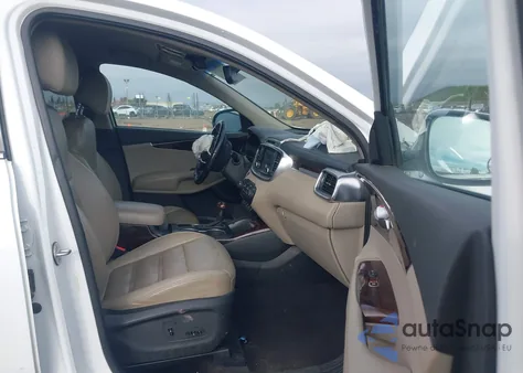 2017 Kia Sorento 3.3L Ex z USA, uszkodzony, nr VIN 5XYPHDA51HG306459